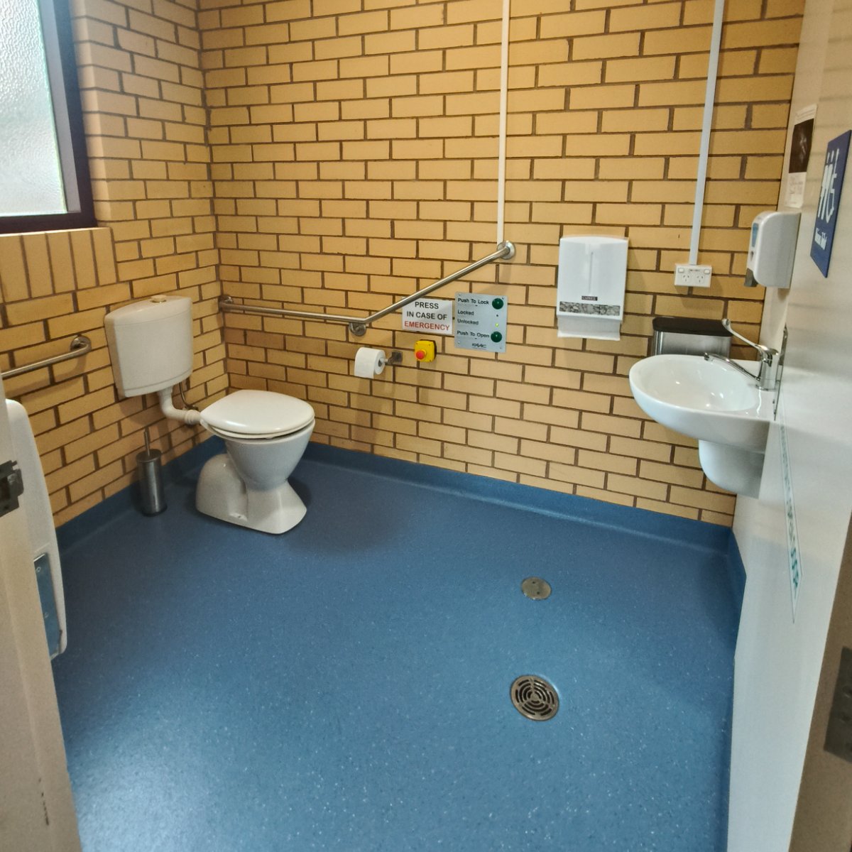 Cowra Civic Centre accessibility — photo 7