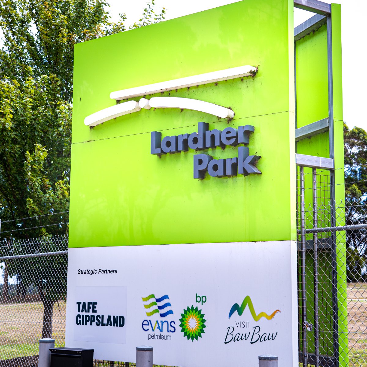 Lardner Park — photo 11