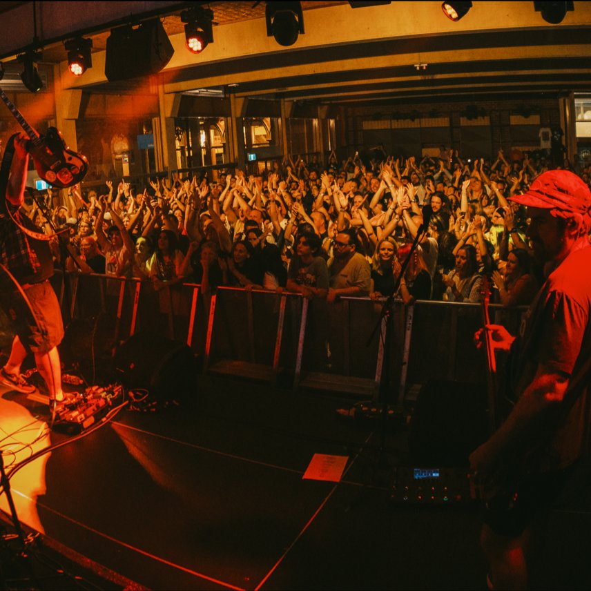 Indoor Venue — photo 2