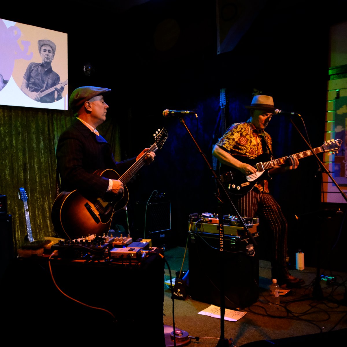 Banshees Bar & Artspace — photo 2