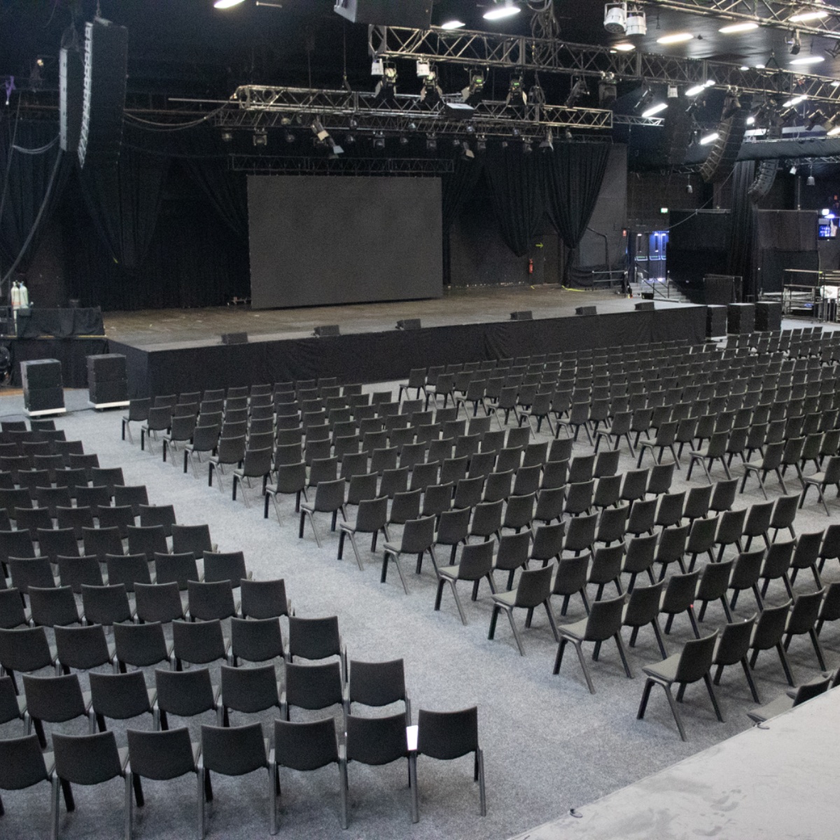 Festival Hall — photo 2