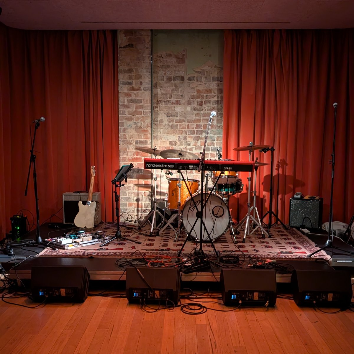 The Eveleigh Hotel (Bandroom) — photo 8